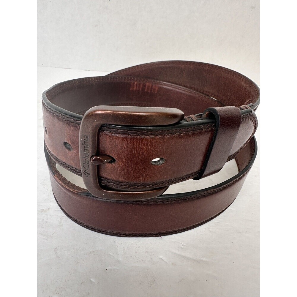 Columbia   Men’s Size 42 Belt Brown Leather camping Dark Brass Buckle